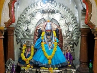 भ‍िल्लवडी - श्रीभुवनेश्वरी मंद‍िरातील प्रतिमा