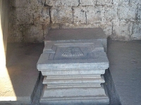 रह‍िमतपूर- श्रींच्या आरतीचे रचय‍ीते श्री व‍िष्णुमहाराजांचे समाध‍िस्थळ