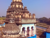 लिंब -कृष्णा काठचे श्रीलक्ष्मी-नारायण मंद‍िर