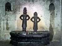 लिंब -श्री व‍िठ्ठल-रखुमाई मंद‍िर