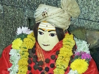 गाणगापुर - न‍िर्गुण मठातील उत्सव मूर्ती