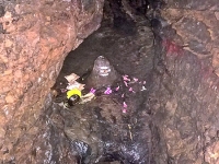 श्रीशैलम - श्री अक्कमादेवी गुहेतील शिवलिंग