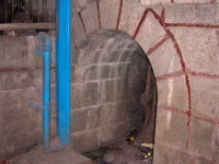 समाधीच्या मागील बाजू